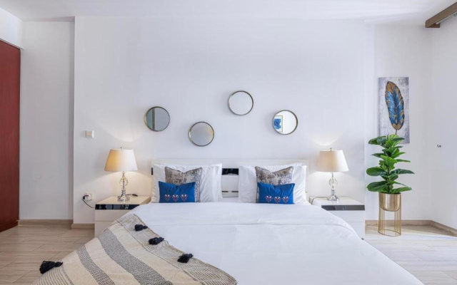 Stylish studio w/balcony close to the beach JBR