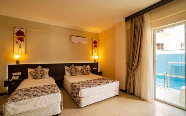 Sunshine Holiday Resort