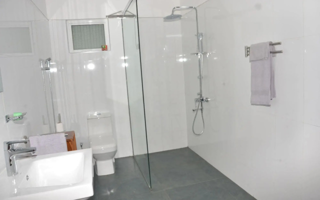 Anuhas Airport Villas