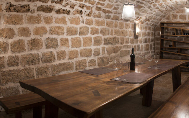 Villa Mirabilis, stunning superior villa, Dubrovnik Old Town