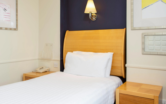 Holiday Inn Glasgow Airport by IHG