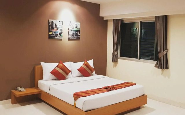 Sena house Paholyothin30