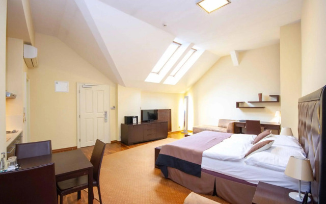 Skaritz Hotel & Residence