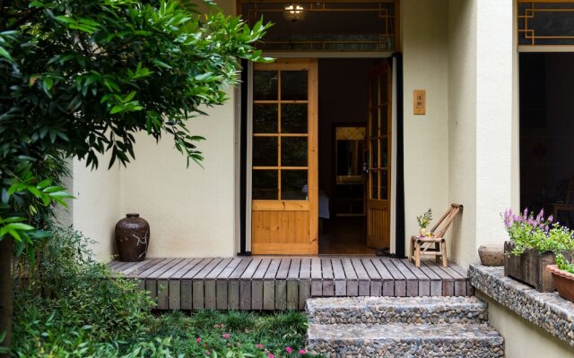 Tong Lu Ye Du Li Cun