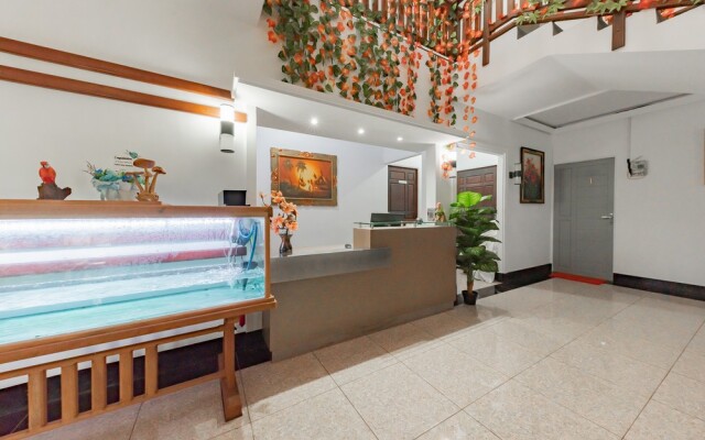 Urbanview Hotel Tropical Ketapang by RedDoorz
