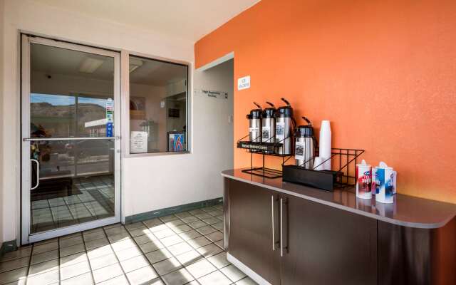 Motel 6 Wendover, UT