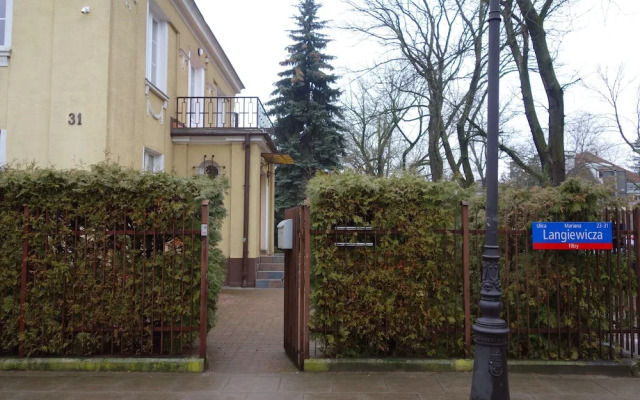 Tandem Warsaw Hostel