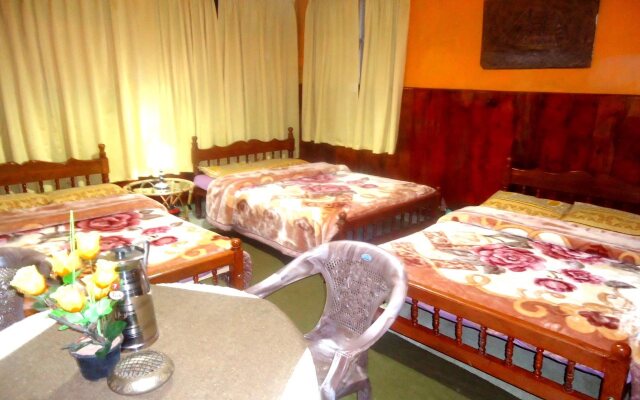 Cool Land Hot Hut