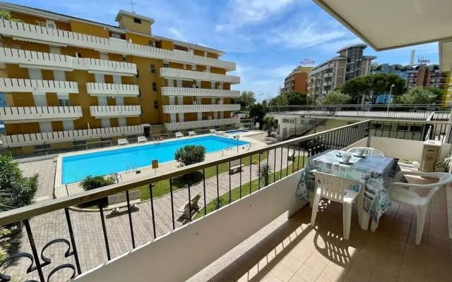 Bright Apartment by the Beach