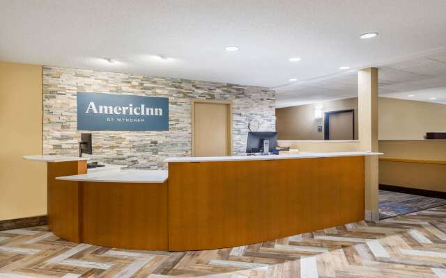AmericInn by Wyndham Prairie du Chien