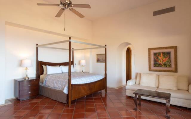 Luxury 5BR Villa, Sleeps 14 W/ocean View: Villa Perla de Law