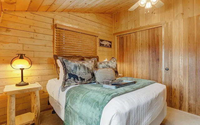 Log Lodge