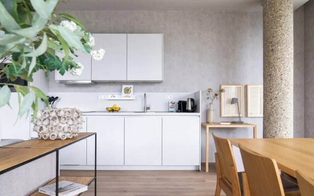 348 Suites Buitenhof Short Stay
