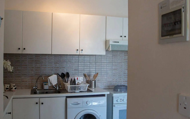Paphos Love Hut Apartment