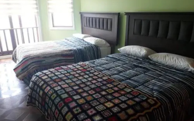 Parque Hostal Los Cahueles de Quicavi