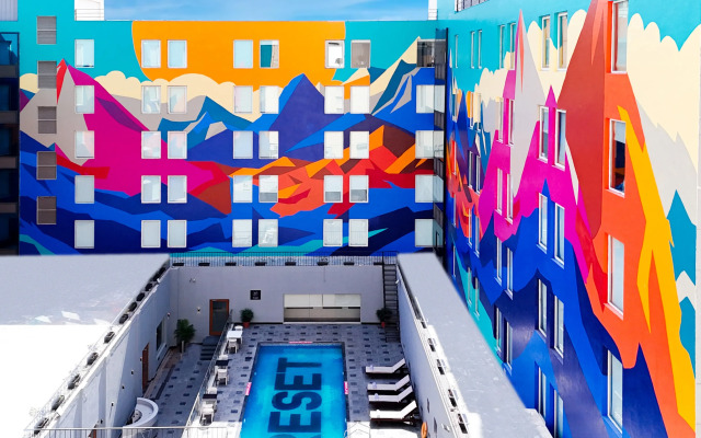 Sunday Hotel Chandigarh Zirakpur