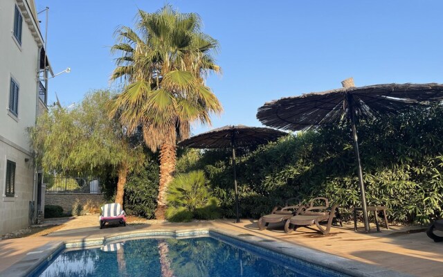 Inviting 2-bed Apartment in Brac