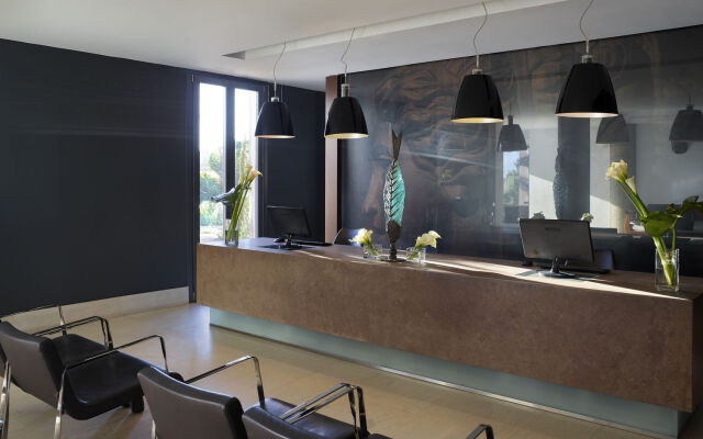 9 Muses Santorini Resort