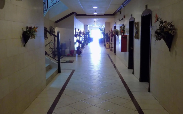 Al Yamama Palace - Hijab Branch 6