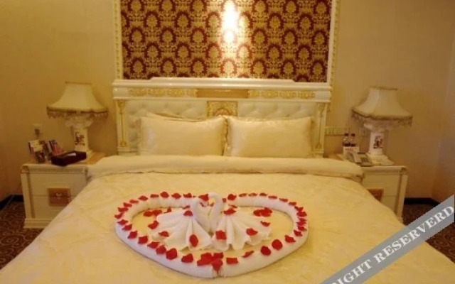 Single Hotel