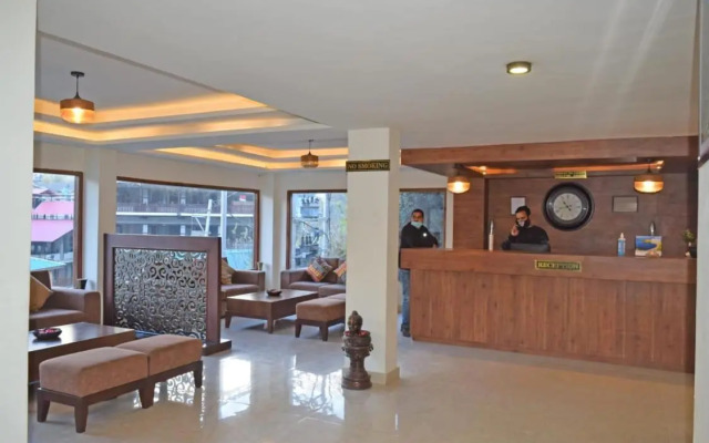 Hotel Alpas Manali