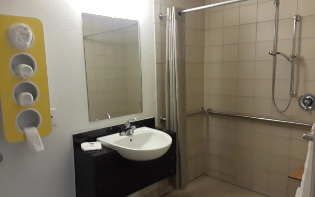 Motel 6 Farmington, NM