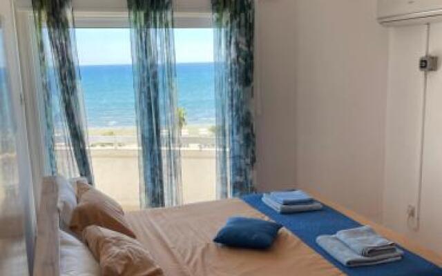 Alex Beach Apartment 31