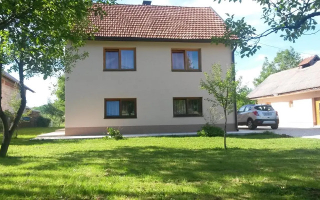 Apartment Prozor