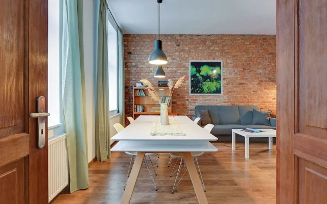 City Center Art House by Downtown Apartments