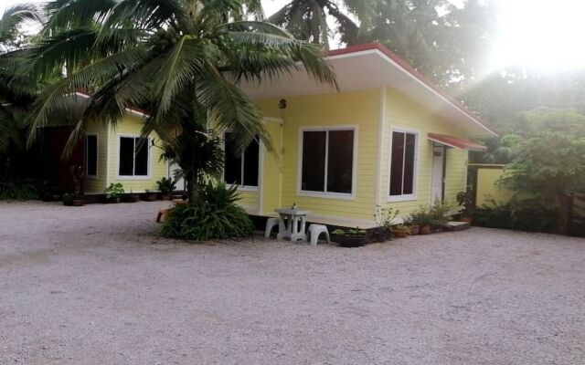 Rim Nam Lomyen Resort