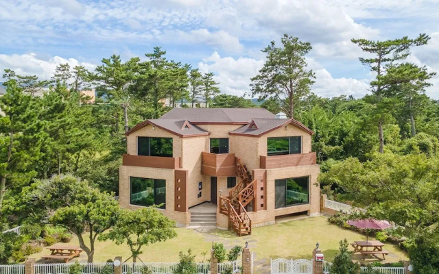 Jeju Oceancliffcottage