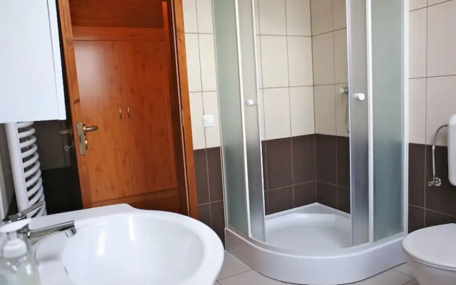 Szabolcs Apartments