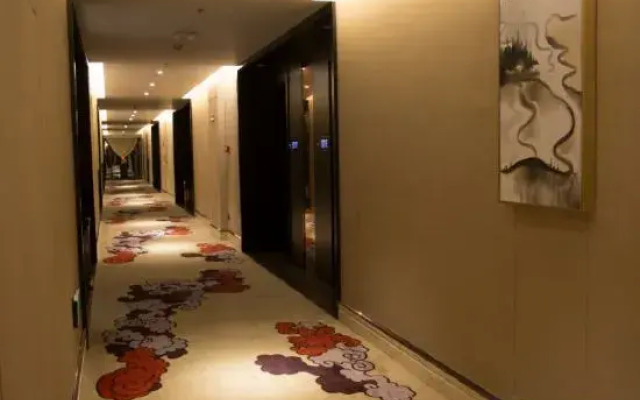 Guangnan Babaogong Hotel