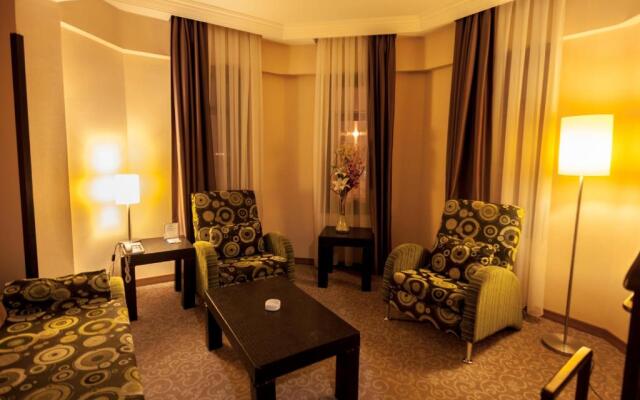 Rumi Hotel