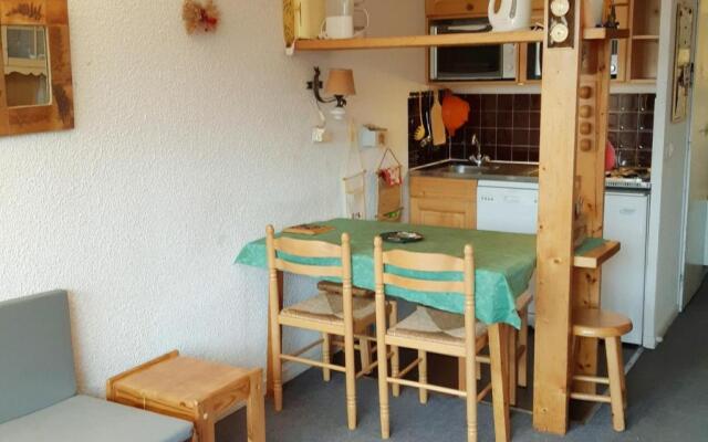 Appartement Les Deux Alpes, 1 pièce, 4 personnes - FR-1-516-103