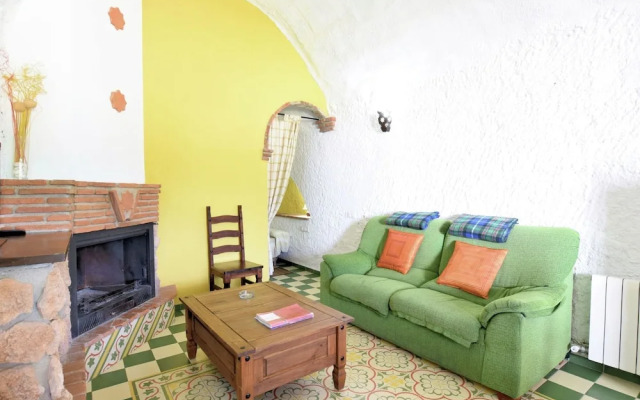 Cave House With Private Terrace on a Small Complex