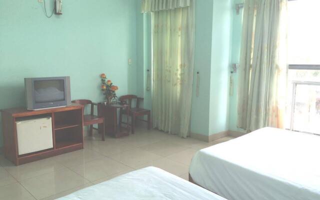 Phuong Long Hotel