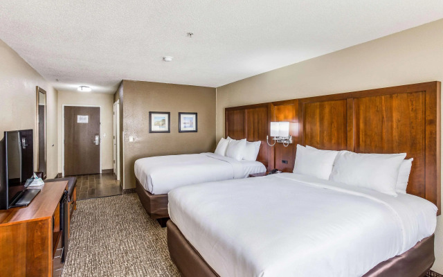 Comfort Inn Charleston South Charleston, WV