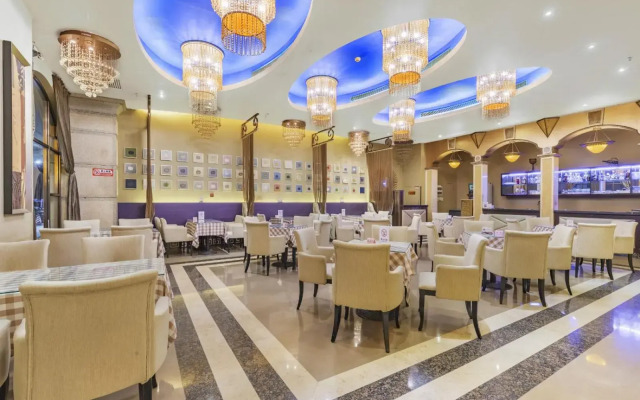 Oscar Hotel