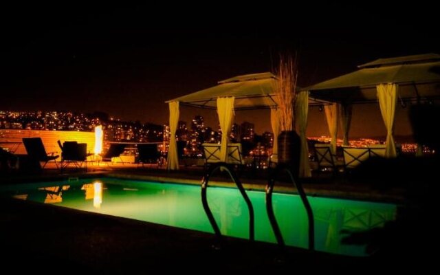 Hotel Camino del Alto