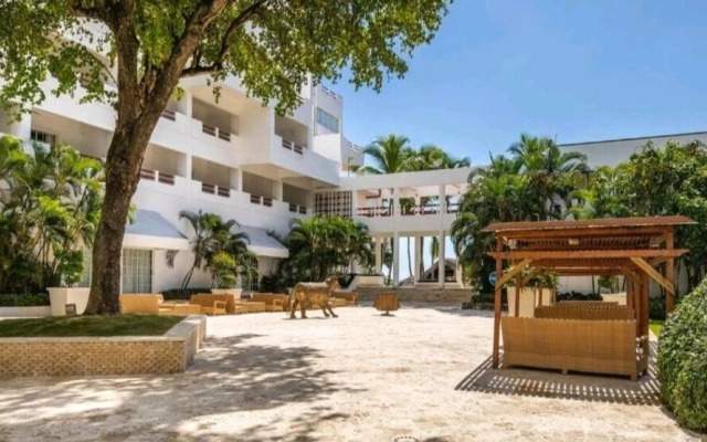 The paradis of hamaca resort