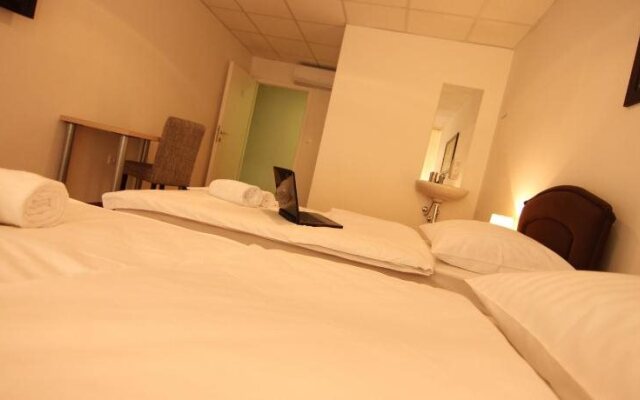 Rooms XXL