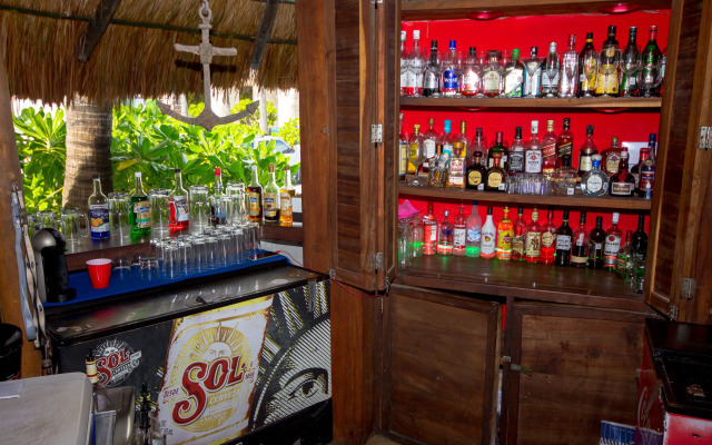 La Palma Beachfront Hotel & Club Nautico