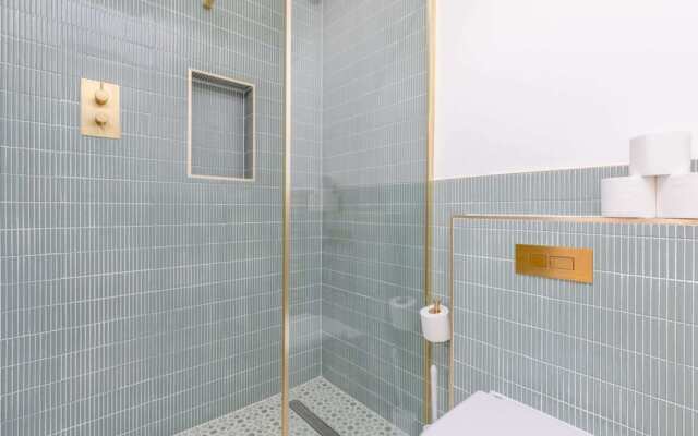 Luxuriously Compact 1BD Eco Home Clapham Common!