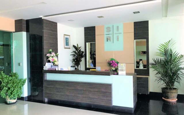 Siri Service Apartment