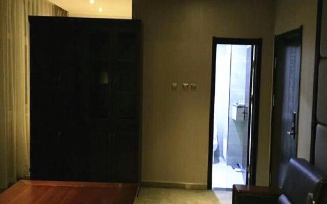 168 Business Hotel