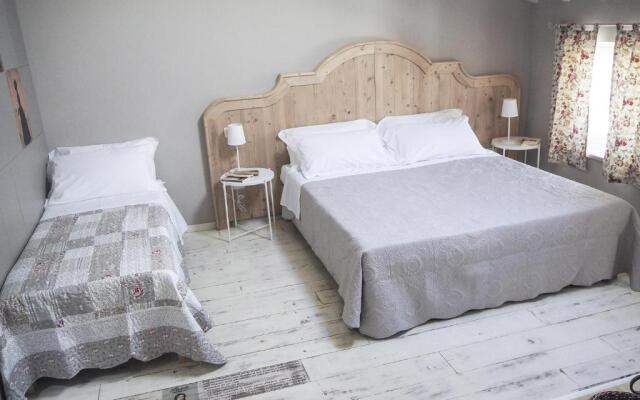 B&B Antique Maison