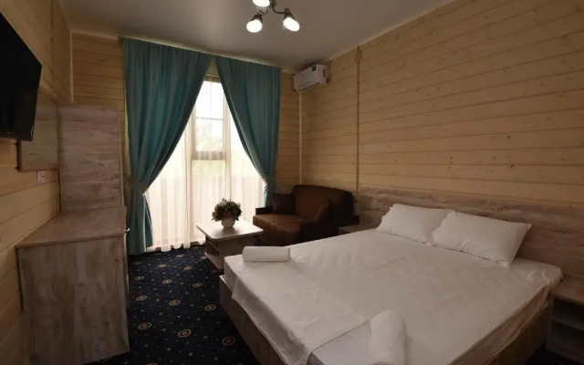 Yalta Hotel