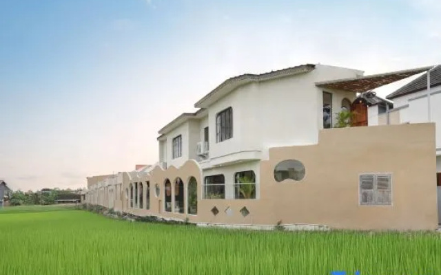 Lux Loft Villa Canggu Buduk  North Pererenan with Ricefield View — 4-star hotel in Mangupura