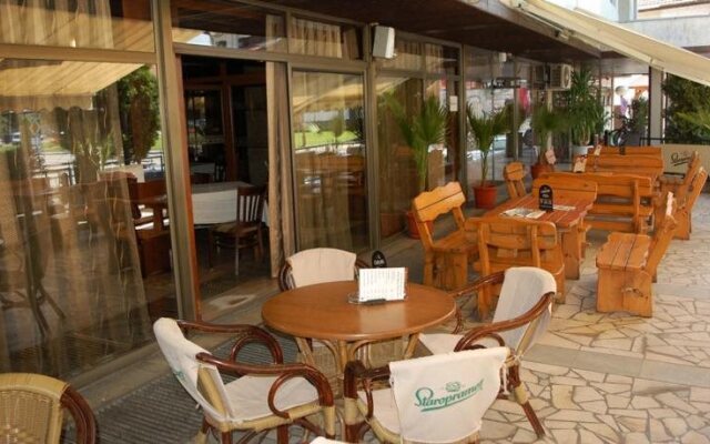 Hotel Tryavna Complex